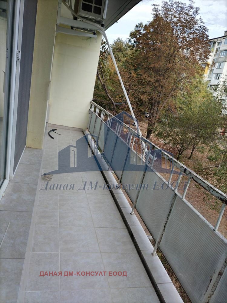 Дава под наем  3-стаен град Шумен , Добруджански , 86 кв.м | 45286599 - изображение [12]