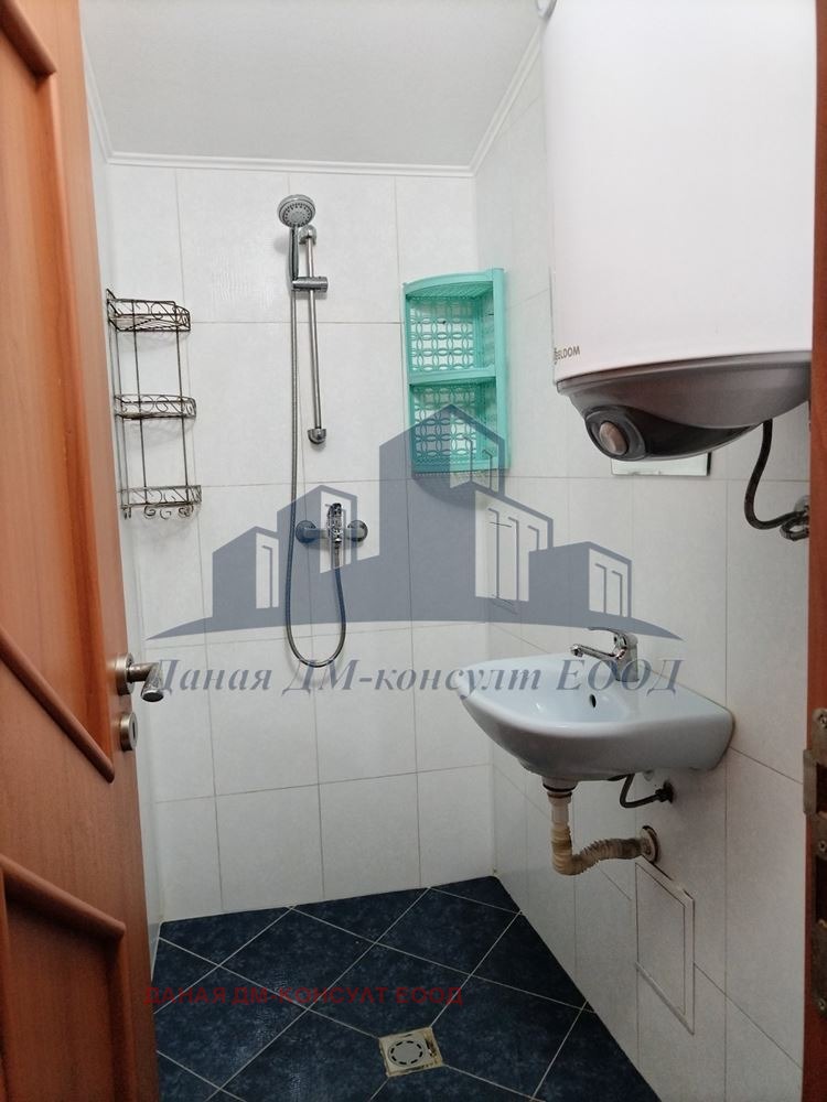 Дава под наем  3-стаен град Шумен , Добруджански , 86 кв.м | 45286599 - изображение [10]