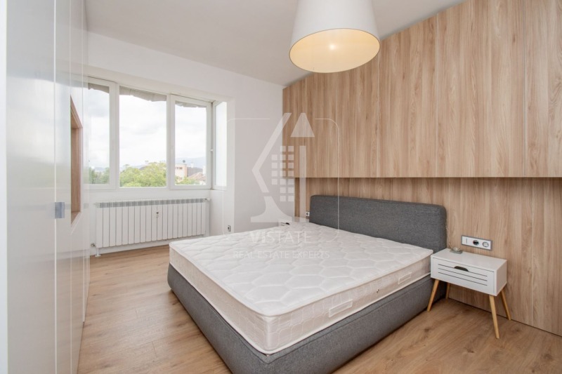 Zu vermieten  1 Schlafzimmer Sofia , Zentar , 62 qm | 77101755 - Bild [4]