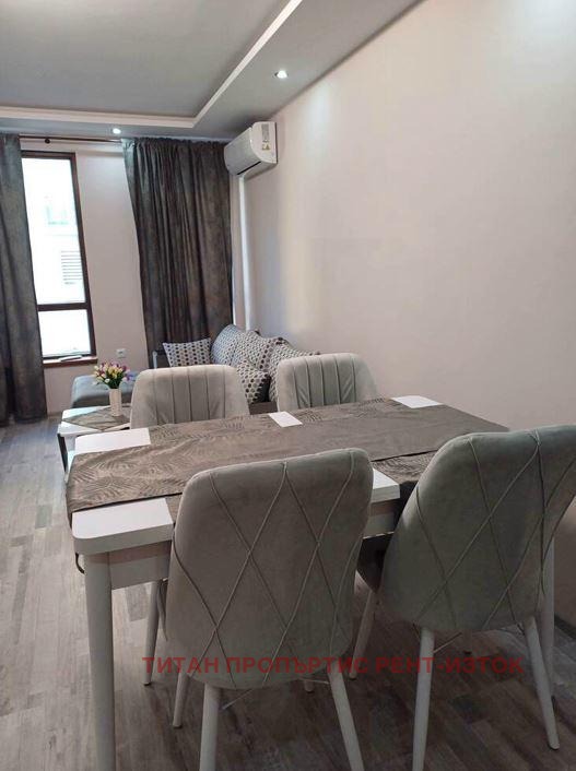 De inchiriat  1 dormitor Burgas , Sarafovo , 59 mp | 83022007 - imagine [2]