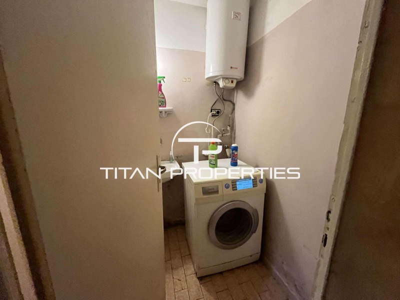 För uthyrning  2 sovrum Varna , Avtogara , 89 kvm | 65759214 - bild [11]