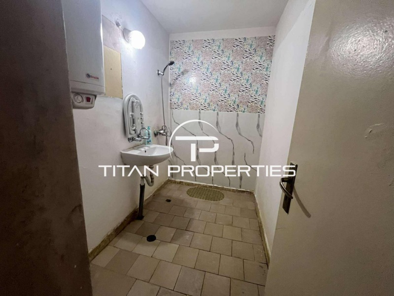 För uthyrning  2 sovrum Varna , Avtogara , 89 kvm | 65759214 - bild [9]