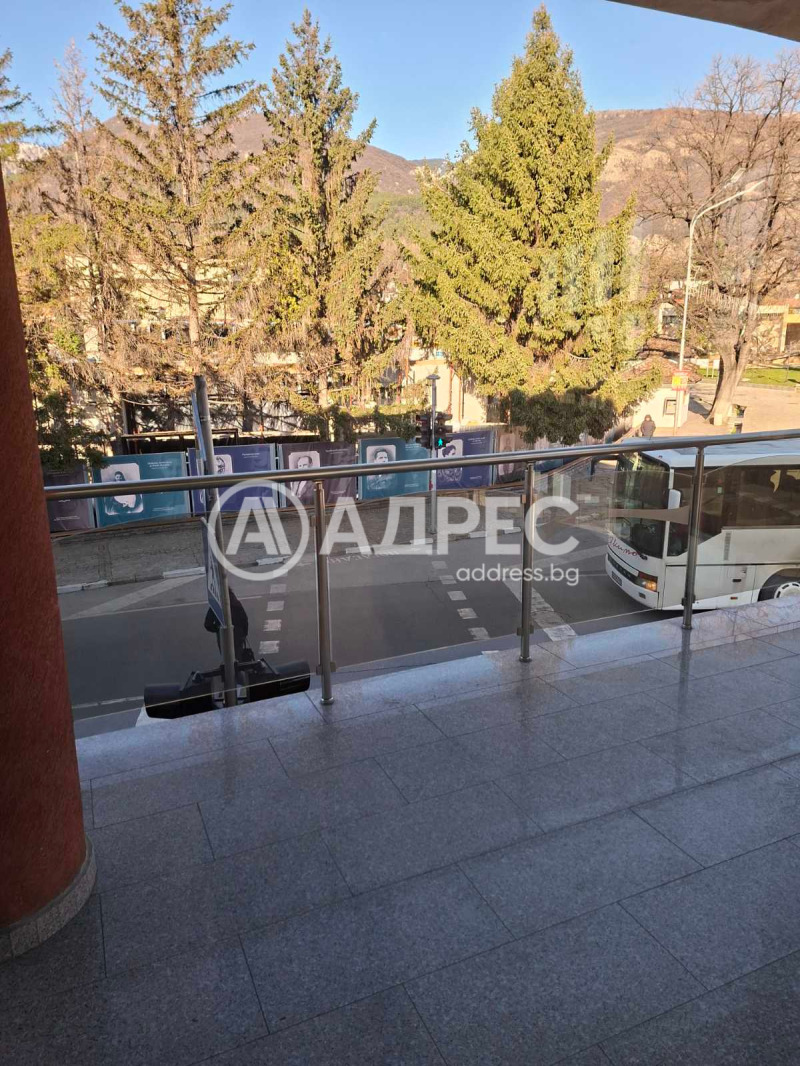 Дава под наем ЗАВЕДЕНИЕ, гр. Сопот, област Пловдив, снимка 3 - Заведения - 53188214