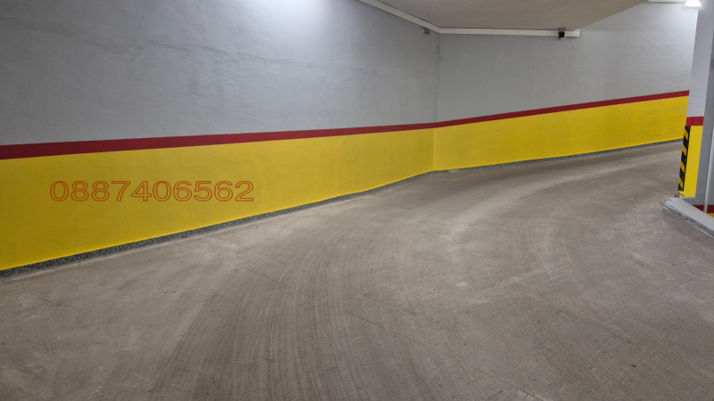 Da affittare  Box auto Varna , Gratska mahala , 40 mq | 23027449 - Immagine [2]