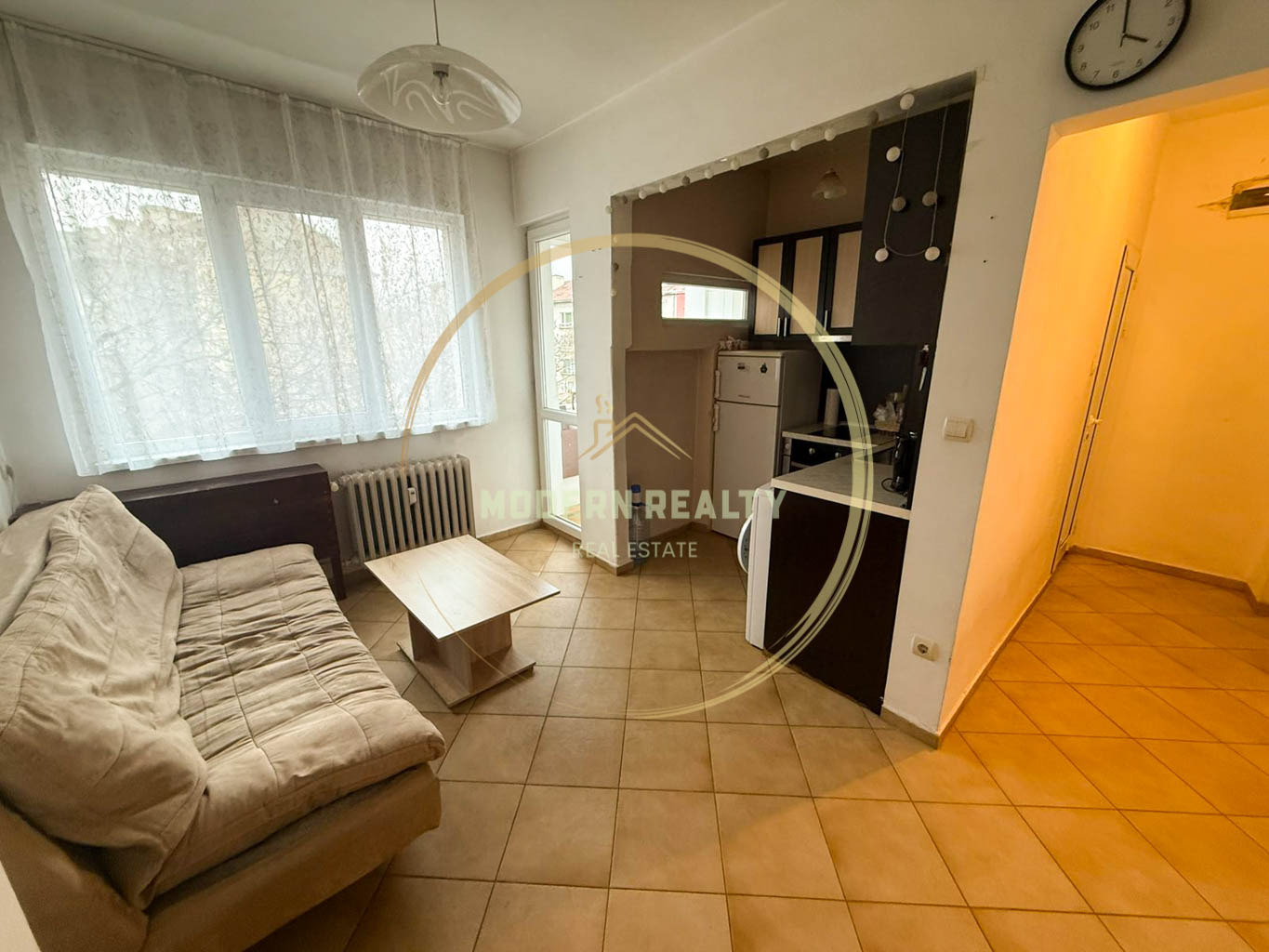 Дава под наем 2-СТАЕН, гр. София, Център