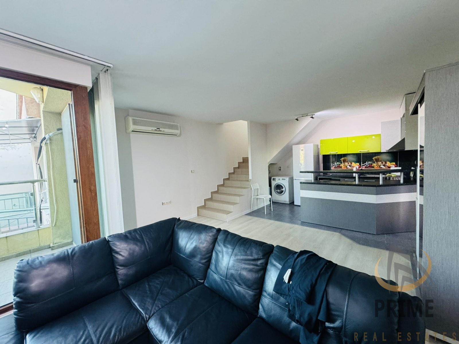 Дава под наем 2-СТАЕН, гр. Бургас, Център, снимка 8 - Апартаменти - 54188408