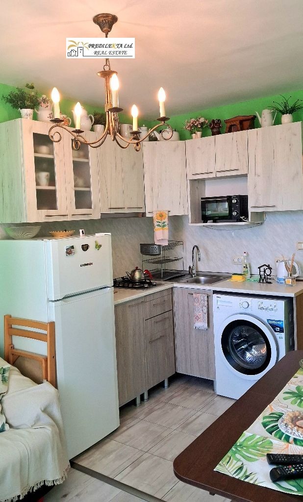 Дава под наем 1-СТАЕН, гр. София, Център