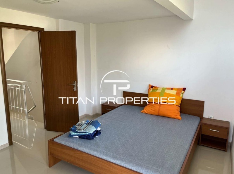 Под наем КЪЩА, град Варна, м-т Долна Трака • 1350 € / 2640.37 лв. • 90569178 1