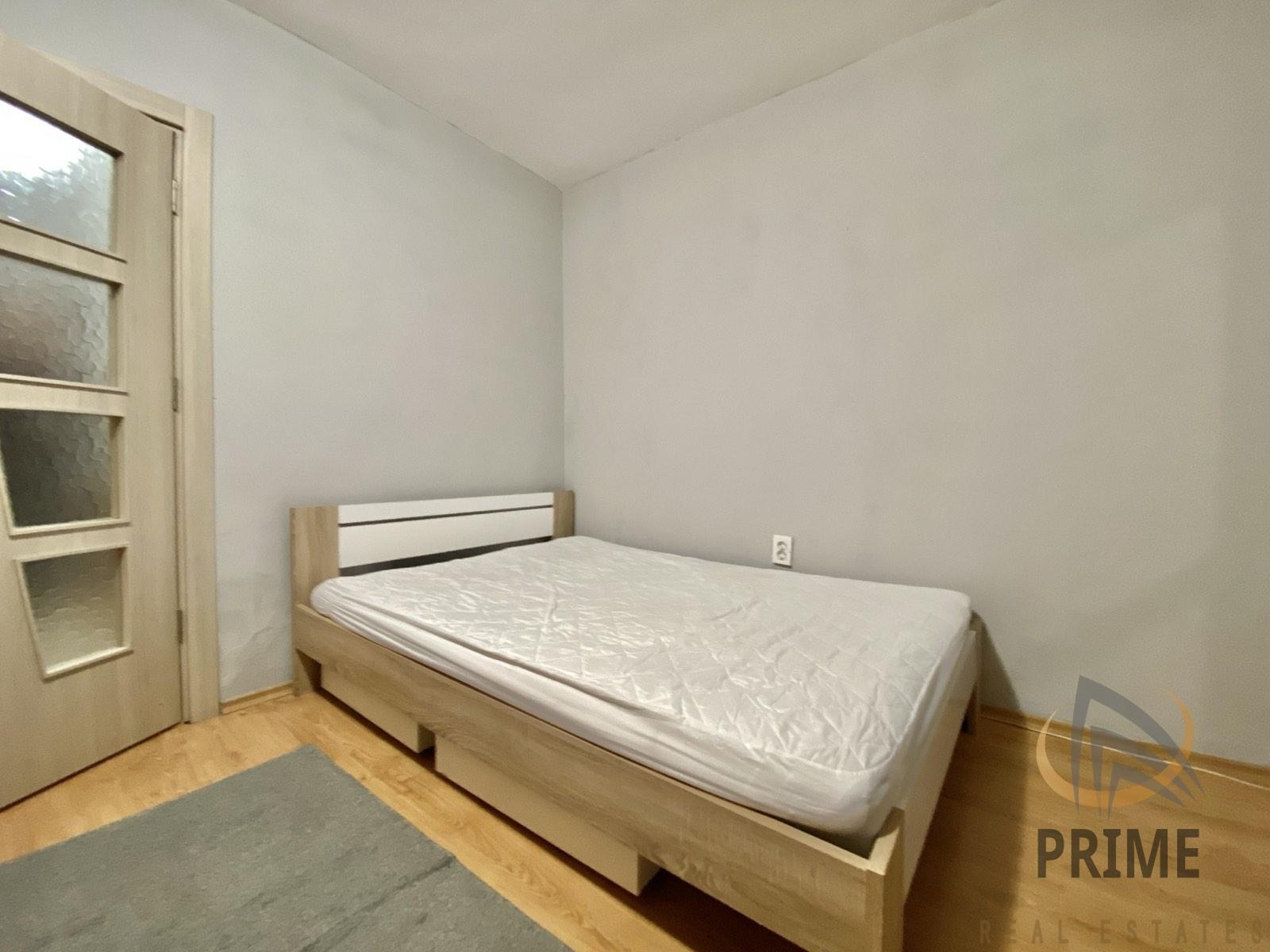 Дава под наем 1-СТАЕН, гр. Бургас, Славейков, снимка 5 - Апартаменти - 54215765