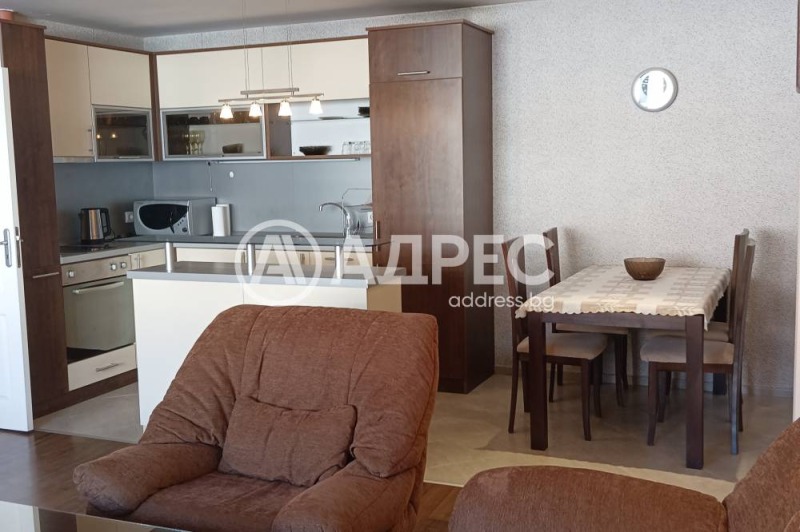 Vuokrattavana  1 makuuhuone Sofia , Borovo , 74 neliömetriä | 76035904