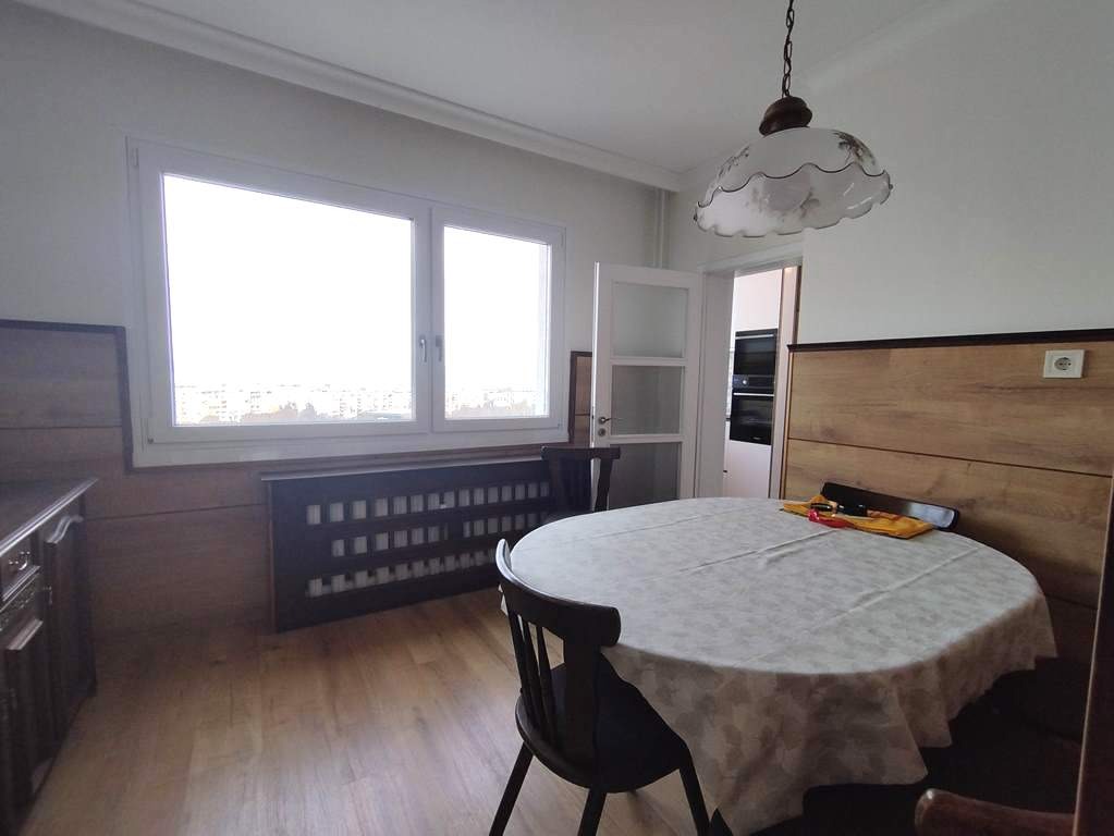 Дава под наем 4-СТАЕН, гр. София, Света Троица, снимка 2 - Апартаменти - 53862577