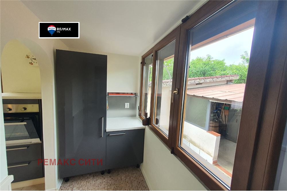 Дава под наем КЪЩА, гр. София, с. Житен, снимка 6 - Къщи - 54225772