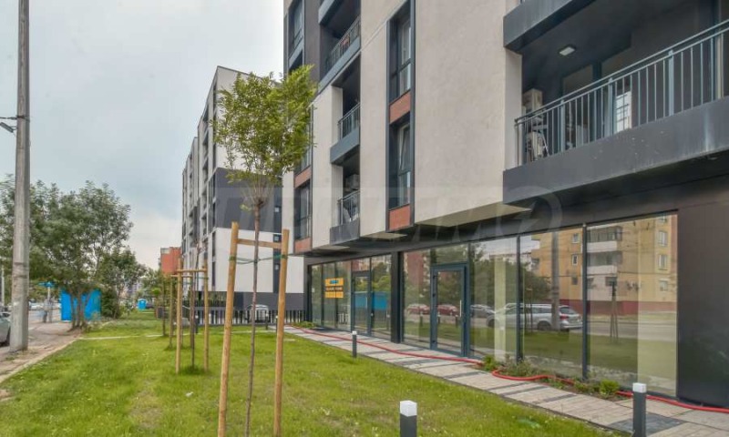 De inchiriat  Magazin Sofia , Liulin 5 , 227 mp | 28386139 - imagine [9]