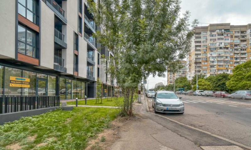 De inchiriat  Magazin Sofia , Liulin 5 , 227 mp | 28386139 - imagine [10]