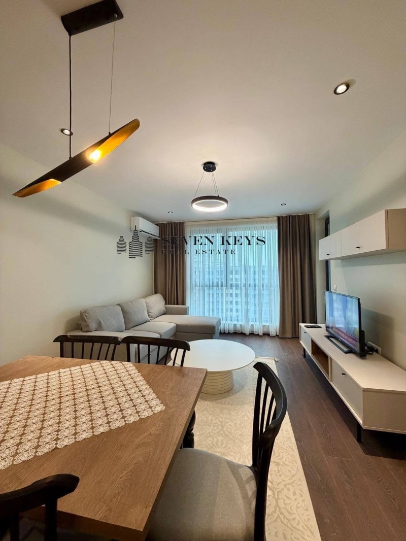 Дава под Наем 2-СТАЕН в град Варна, Младост 1 - 65 кв.м / 650 € » 1 271.29 лв., СЕДЕМ КЛЮЧА НЕДВИЖИМИ ИМОТИ
