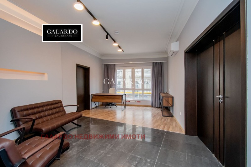 Дава под Наем ОФИС в град София, Център - 115 кв.м / 1 400 € » 2 738.16 лв., ГАЛАРДО НЕДВИЖИМИ ИМОТИ