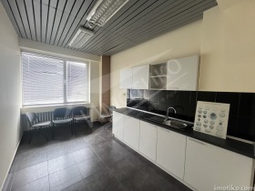 Biuro Baniszora, Sofia 2