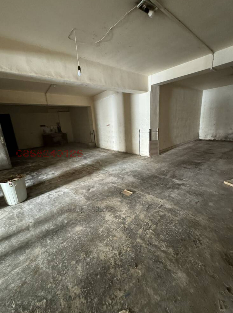 Дава под наем СКЛАД, гр. Хасково, Център, снимка 2 - Складове - 52780311