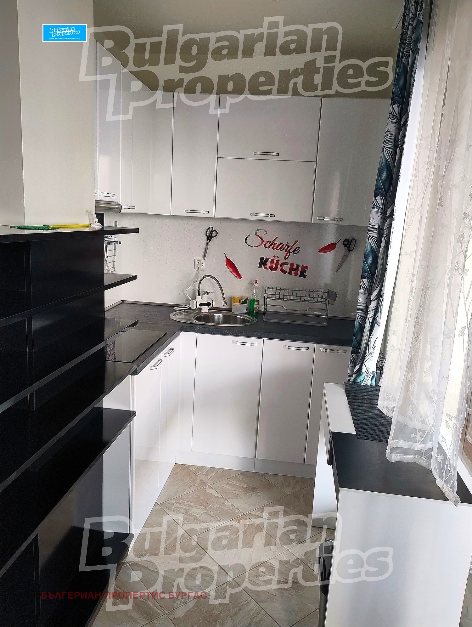 Дава под наем МНОГОСТАЕН, гр. Бургас, Сарафово, снимка 2 - Апартаменти - 54611984