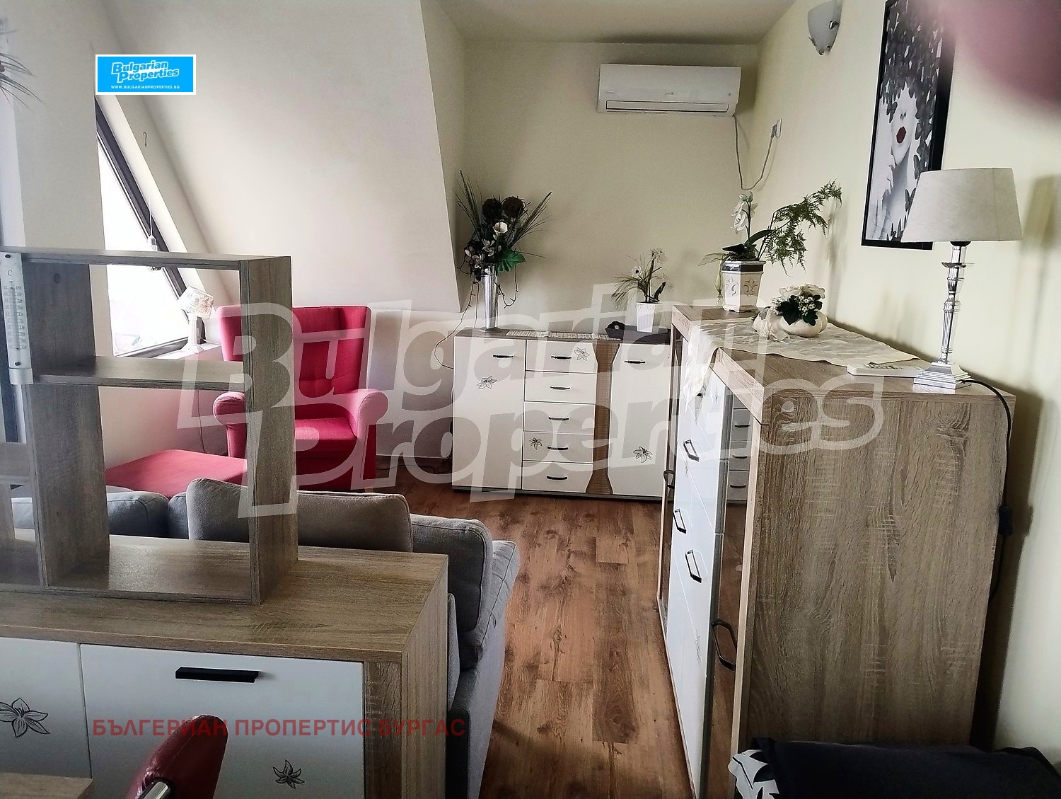 Дава под наем МНОГОСТАЕН, гр. Бургас, Сарафово, снимка 3 - Апартаменти - 54611984