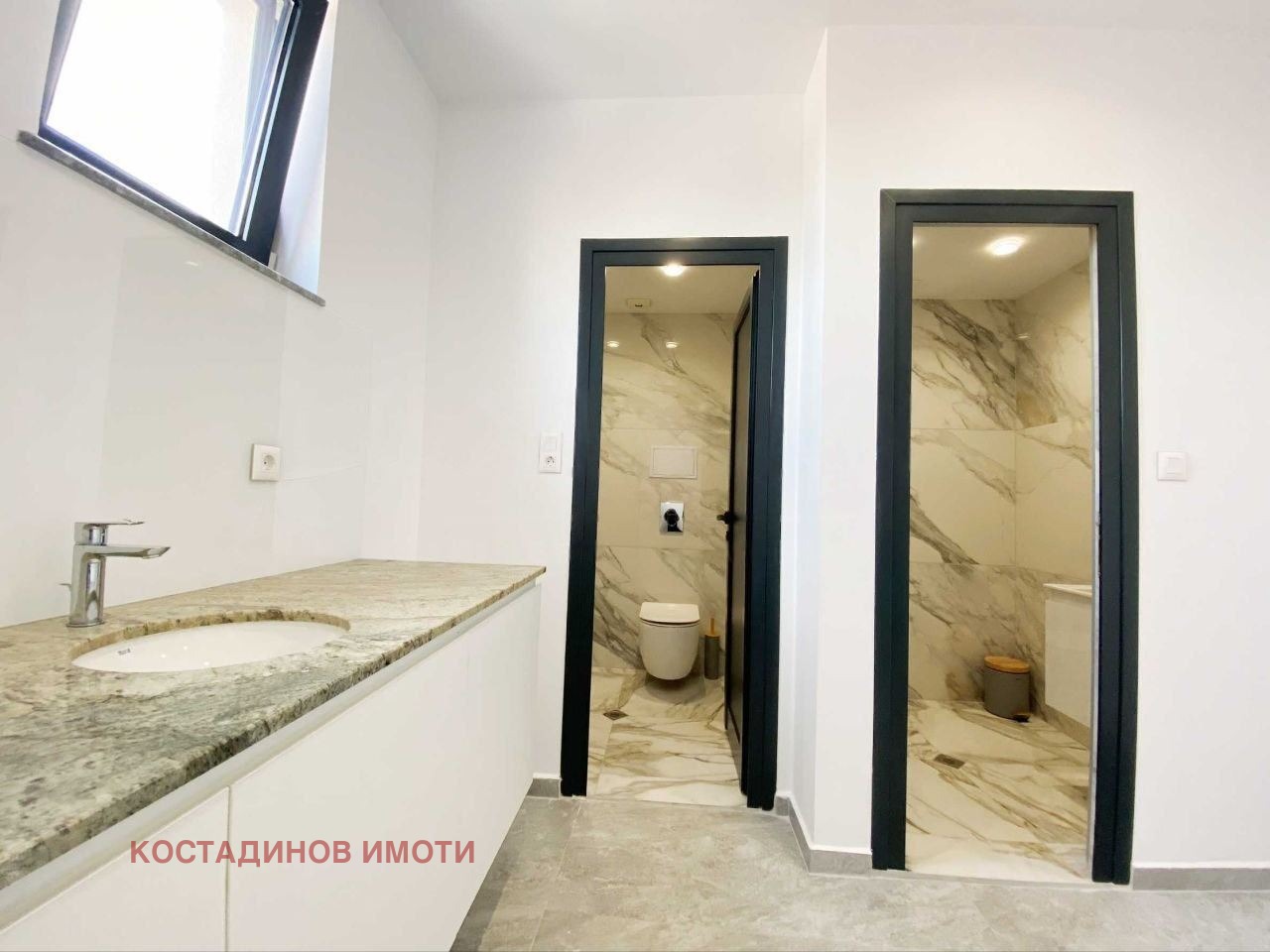 Дава под наем ОФИС, гр. Пловдив, Център, снимка 3 - Офиси - 54141041