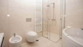 3+ кімнати Изток, София 10