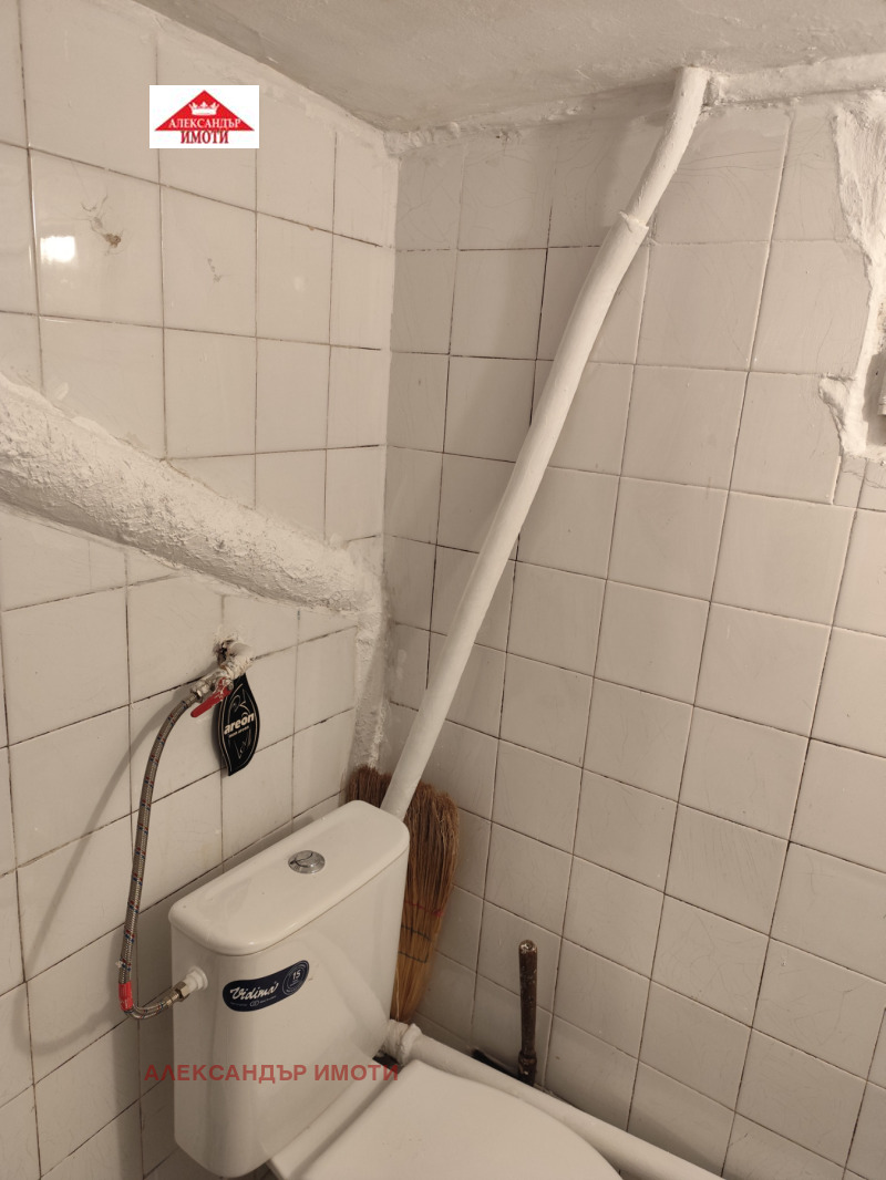 Дава под наем АТЕЛИЕ, ТАВАН, гр. София, Център, снимка 13 - Апартаменти - 53347956