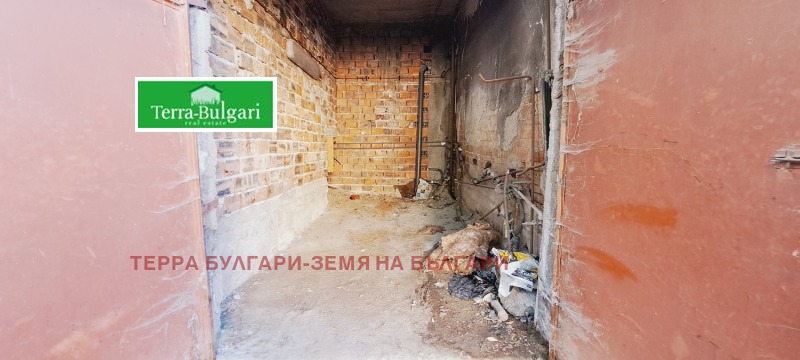 Do wynajęcia  Гараж, Паркомясто Pernik , Centar , 15 mkw | 98713157 - obraz [3]