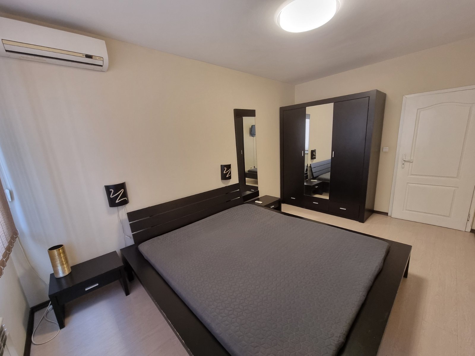 Дава под наем 3-СТАЕН, гр. София, Център, снимка 7 - Апартаменти - 53984482