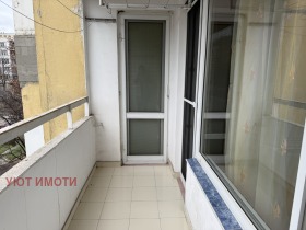 ���� ��� ���� 3-����� | Imot.bg � ����� ������ 12