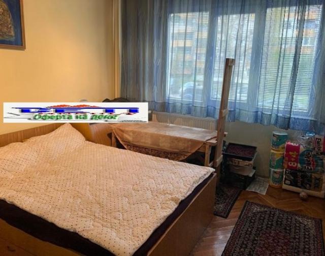 Дава под нем  Стая, град София, Овча купел 1 •  400 лв. • ID 84883789 — holmes.bg - [1] 