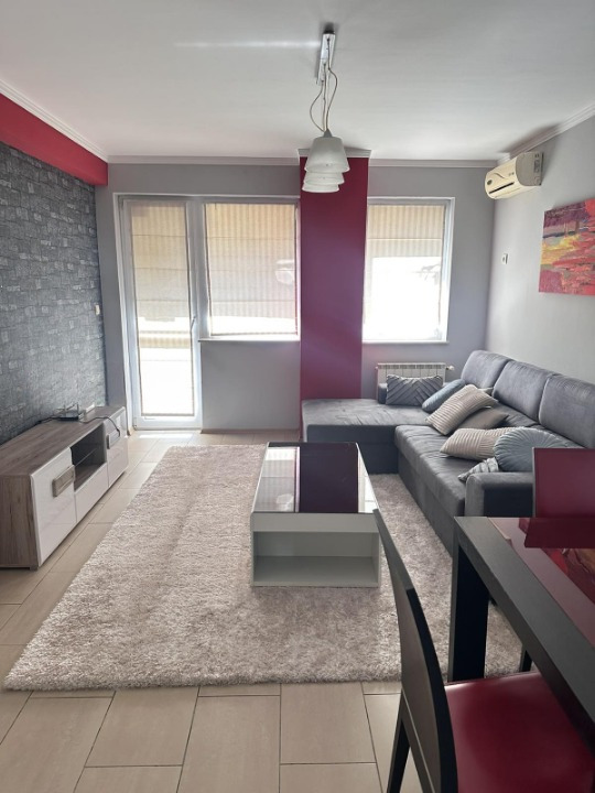 Дава под нем  2-стаен, град София, Лозенец •  600 EUR • ID 28995872 — holmes.bg - [1] 