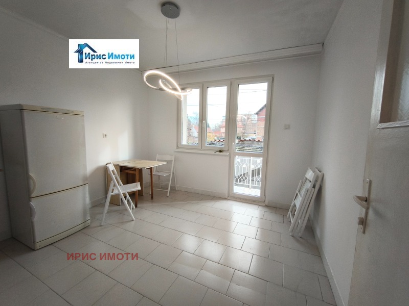 Дава под наем 3-СТАЕН, гр. София, Орландовци, снимка 4 - Апартаменти - 52319385