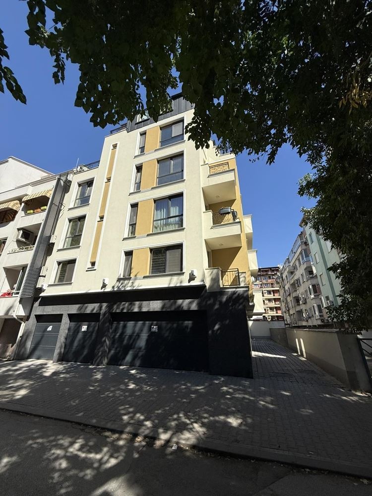 ���� ��� ���� 2-����� | Imot.bg � ����������� 10