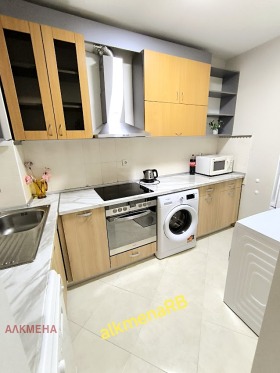 ���� ��� ���� 3-����� | Imot.bg � ����� ������ 12