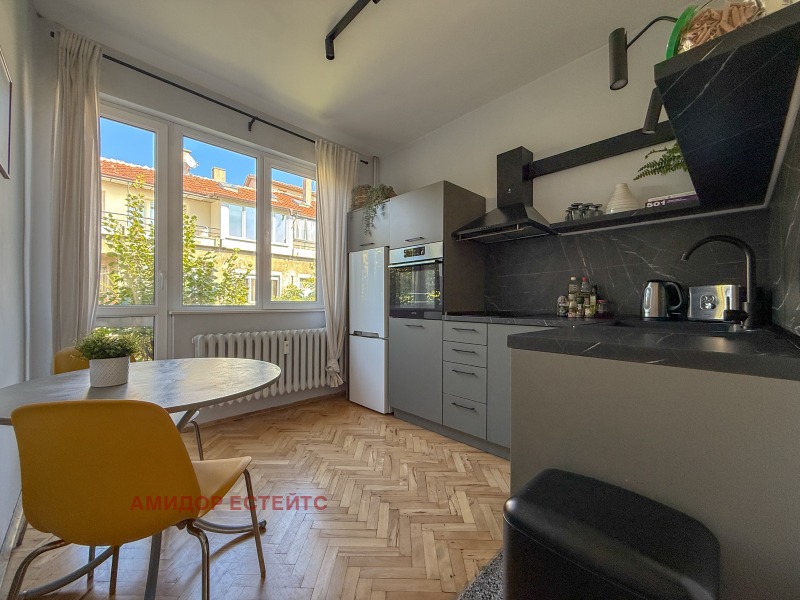 Дава под наем 2-СТАЕН, гр. София, Център