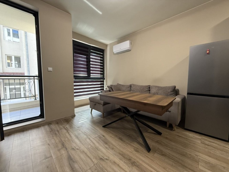 Дава под наем 2-СТАЕН, гр. Пловдив, Младежки Хълм, снимка 3 - Апартаменти - 53272952