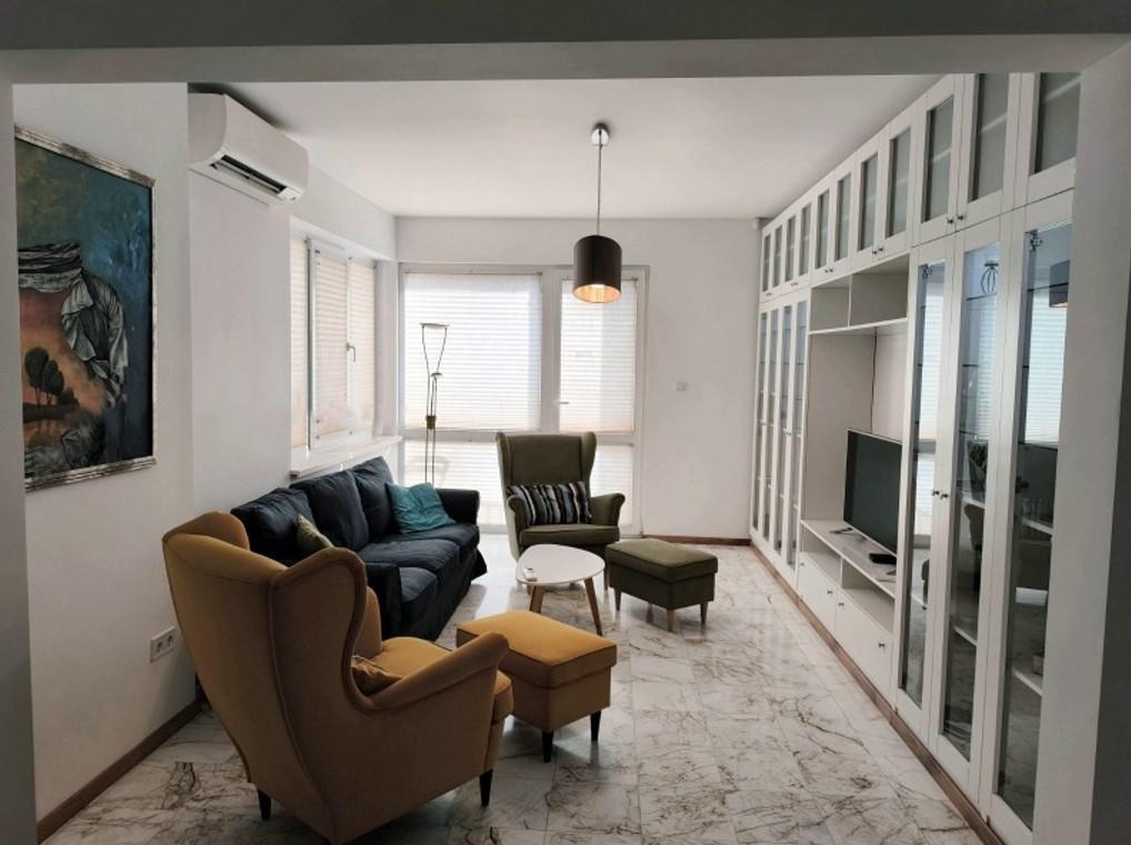 Дава под наем 3-СТАЕН, гр. София, Център, снимка 2 - Апартаменти - 53763425