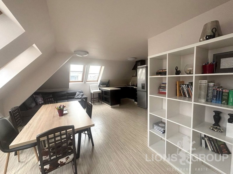 Дава под наем 3-СТАЕН, гр. Варна, Център, снимка 3 - Апартаменти - 52519832