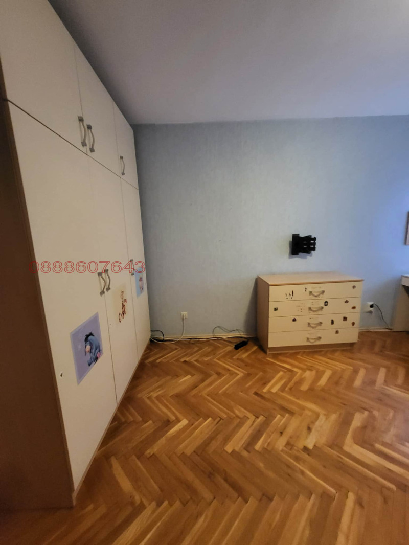 Дава под наем 3-СТАЕН, гр. София, Павлово, снимка 15 - Апартаменти - 52784148