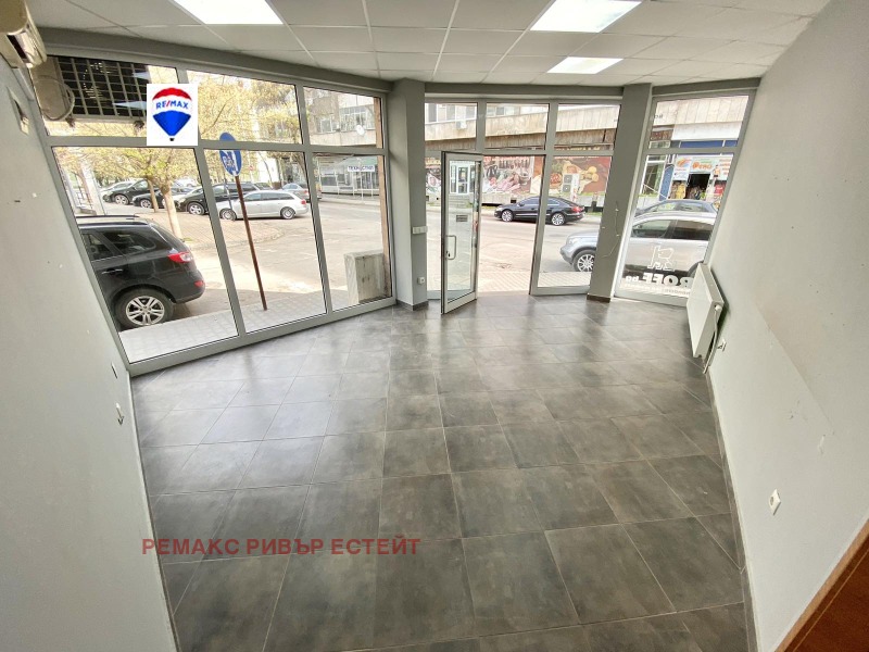 For Rent  Shop Ruse , Vazrazhdane , 32 sq.m | 73468204
