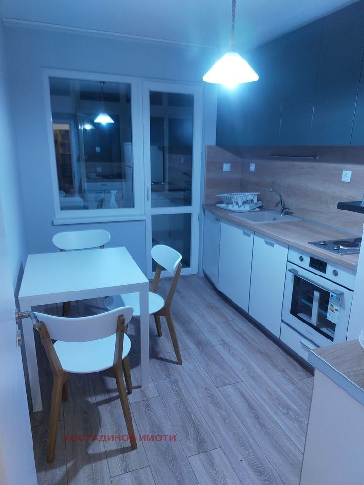 Zu vermieten  1 Schlafzimmer Plowdiw , Zentar , 70 qm | 50878135 - Bild [9]
