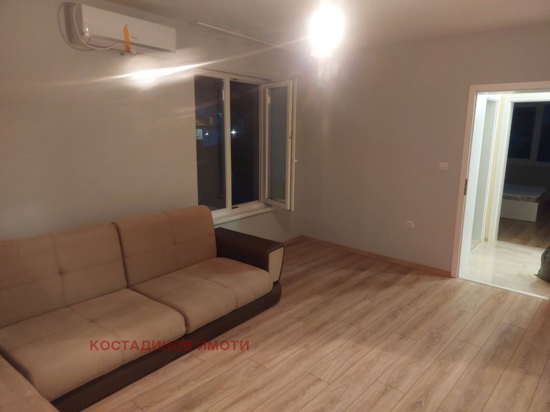 Zu vermieten  1 Schlafzimmer Plowdiw , Zentar , 70 qm | 50878135 - Bild [10]