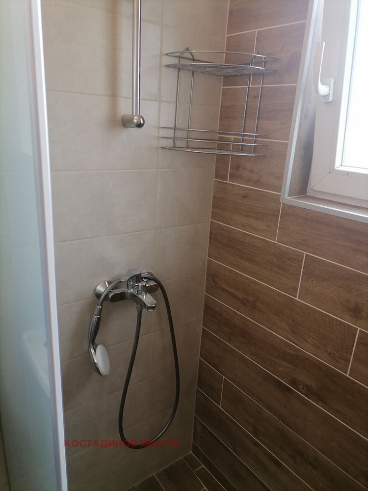 Zu vermieten  1 Schlafzimmer Plowdiw , Zentar , 70 qm | 50878135 - Bild [4]