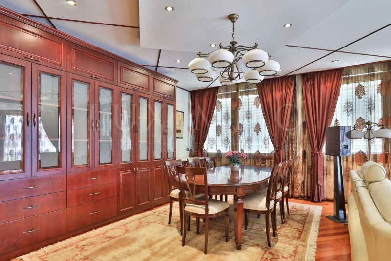 Дава под наем 4-СТАЕН, гр. София, Лозенец, снимка 5 - Апартаменти - 53023433