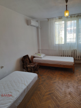 ���� ��� ���� 3-����� | Imot.bg � ����� ������ 13