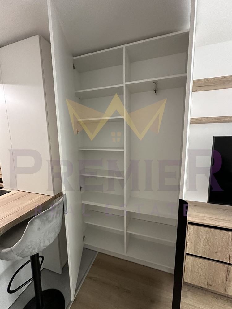 Kiadó  Stúdió Varna , Okrazsna bolnica-Generali , 34 négyzetméter | 60794670 - kép [10]