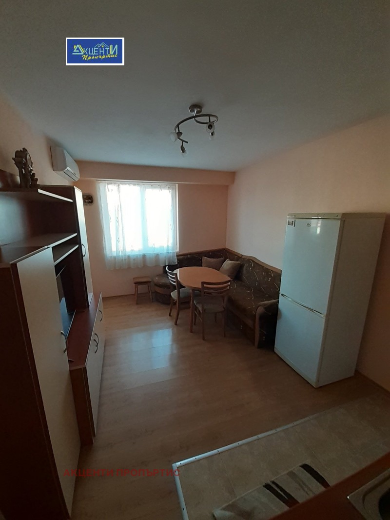 Дава под наем 2-СТАЕН, гр. Велико Търново, Бузлуджа, снимка 3 - Апартаменти - 52736824