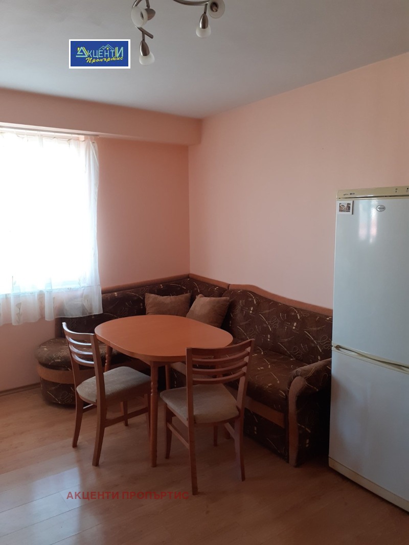 Дава под наем 2-СТАЕН, гр. Велико Търново, Бузлуджа, снимка 5 - Апартаменти - 52736824