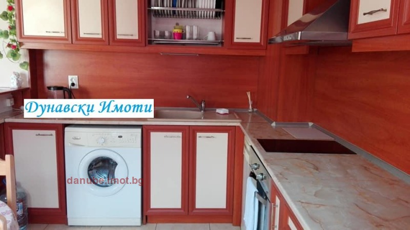 Дава под наем 3-СТАЕН, гр. Русе, Център, снимка 4 - Апартаменти - 52893027